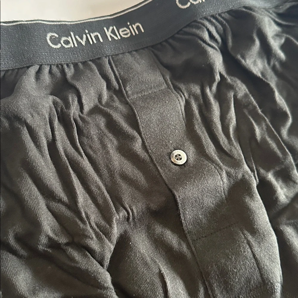 Calvin Klein Men's Classic Fit Boxers - Black - 2 pairs
